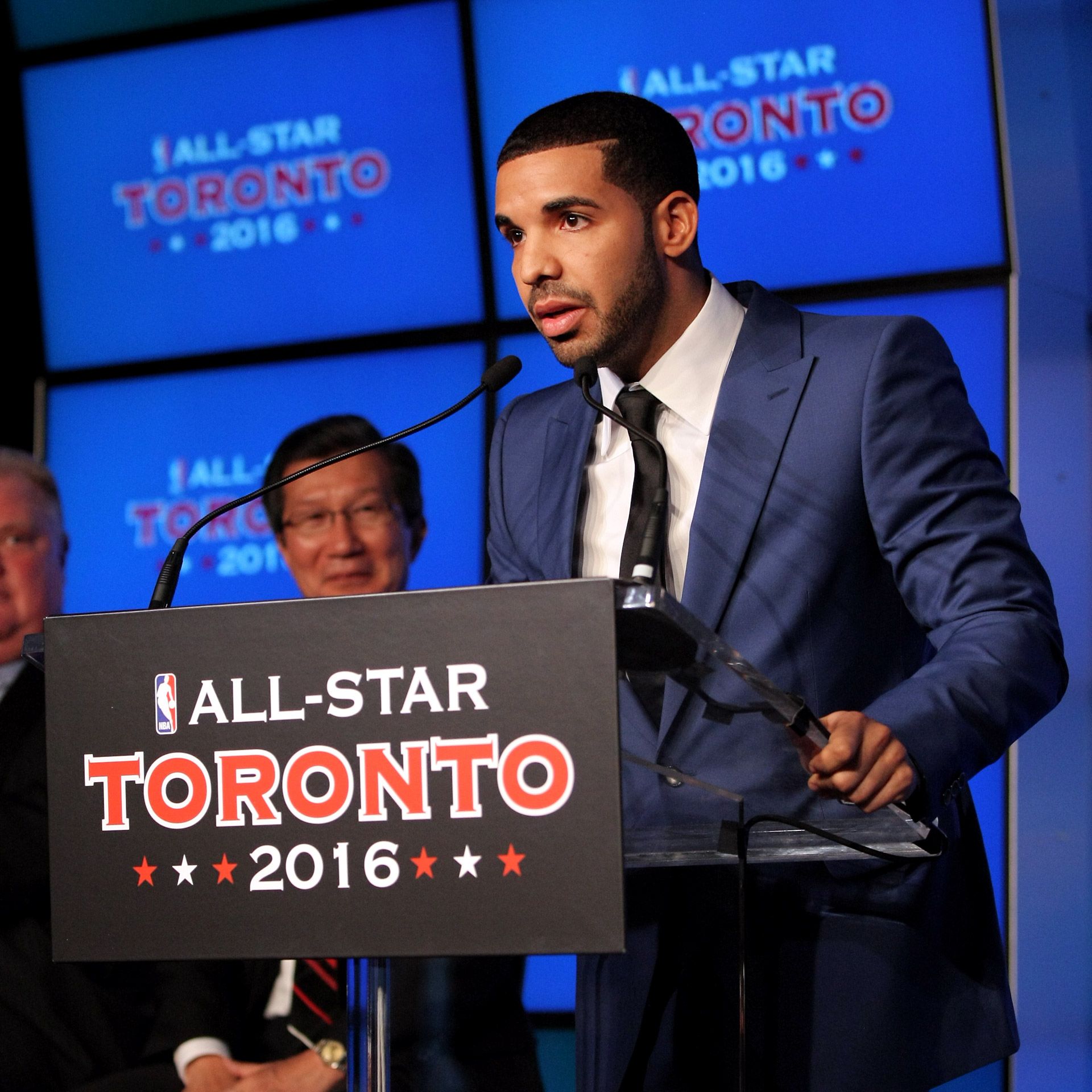 Drakes Connection to the Toronto Raptors: Is He Really the Owner?