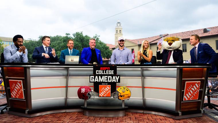 Find Out Where ESPNs GameDay Is Heading for Week 12 of College Football