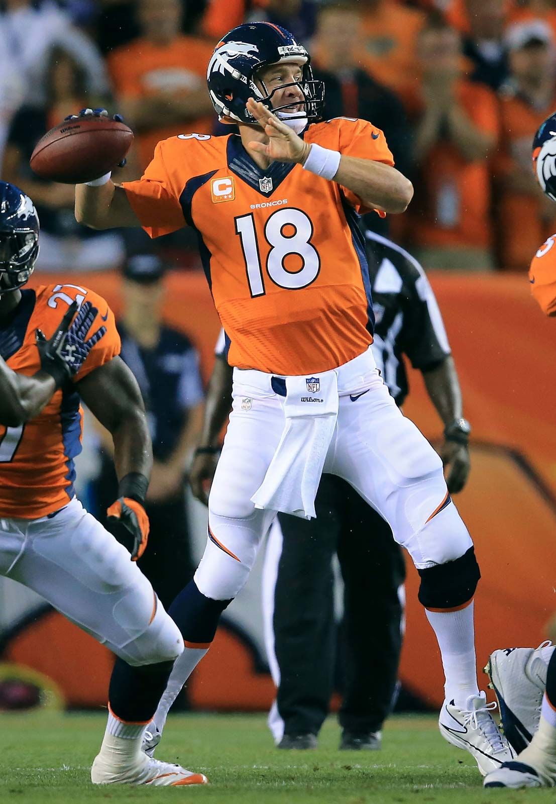 Peyton Mannings Super Bowl Journey: Stats, Victories, and Historic Moments