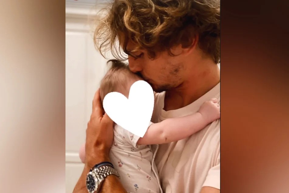 Alexander Zverev Daughter Photos: Too Cute to Handle Pictures, a gallery of incredibly charming family moments that will make you smile.