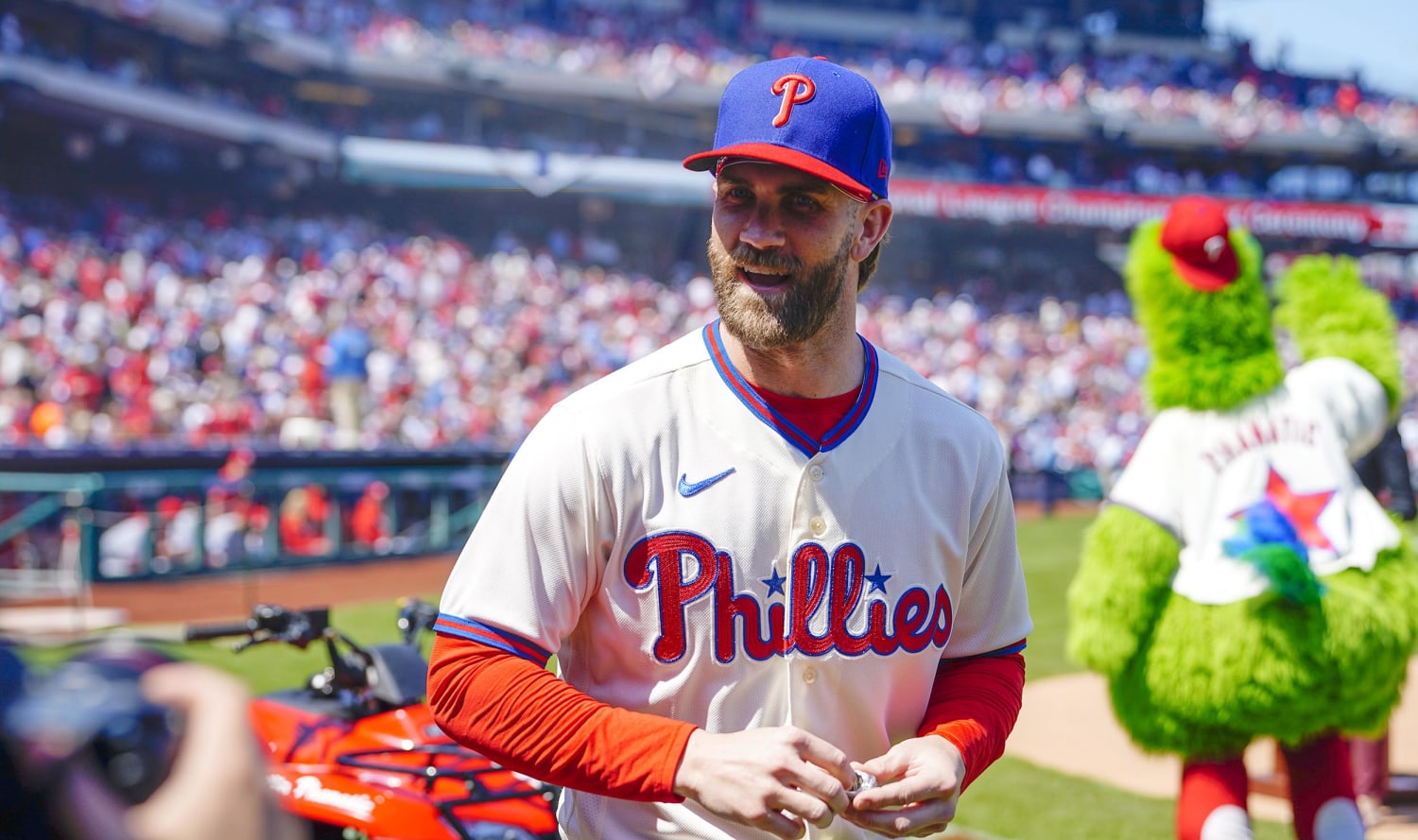 Philadelphia Phillies: Bryce Harpers Address and Fan Mail Info