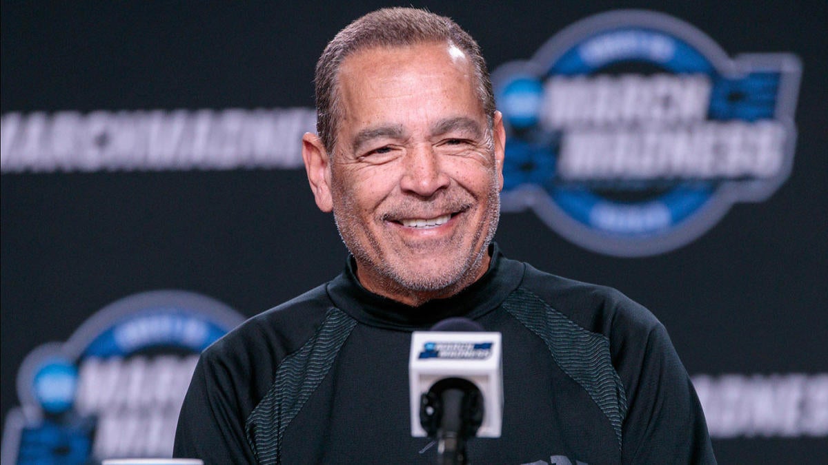 Kelvin Sampson Net Worth Revealed: Breaking Down His Income Sources