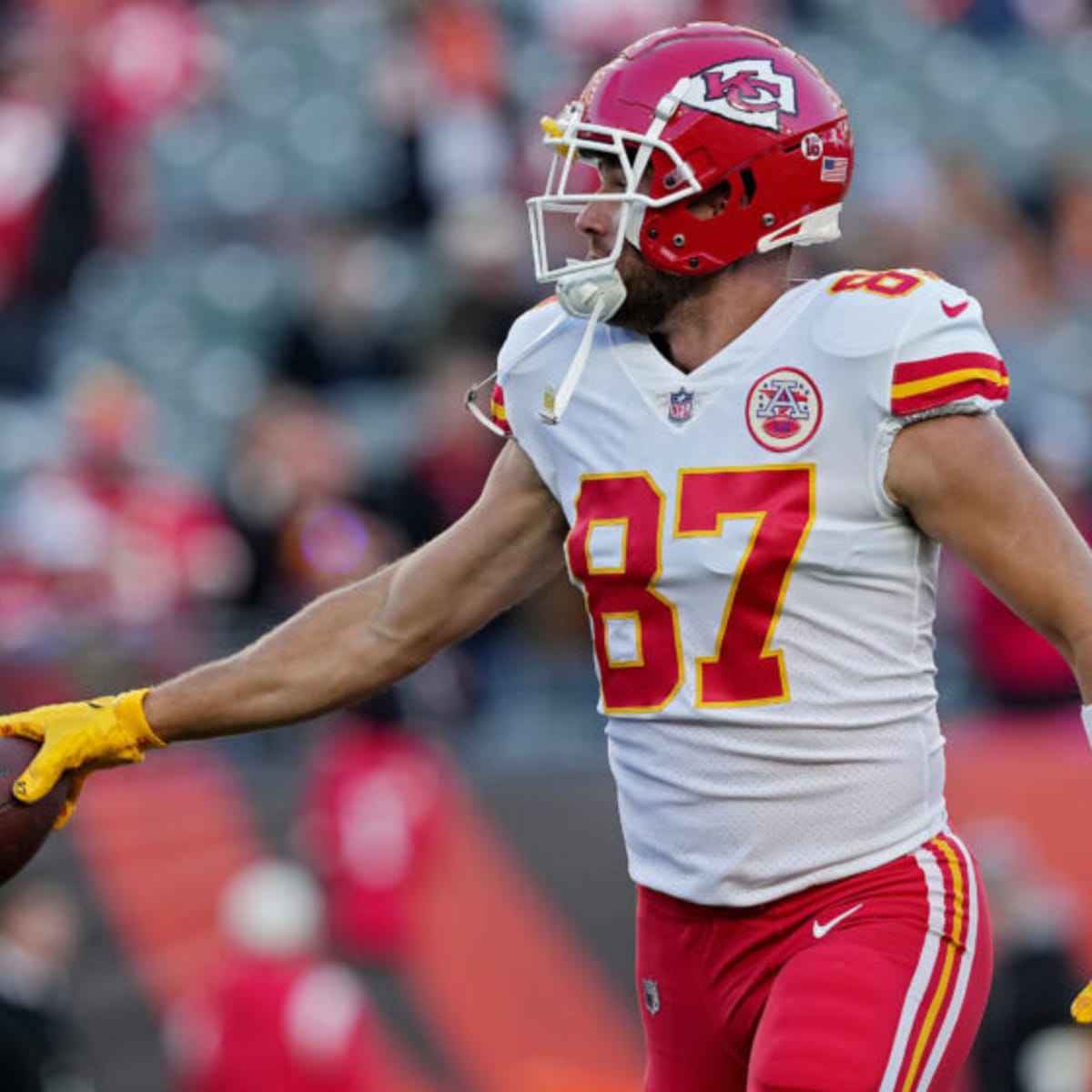 Travis Kelce 40 Time: Is He Really That Fast? (Get the Inside Scoop Here)