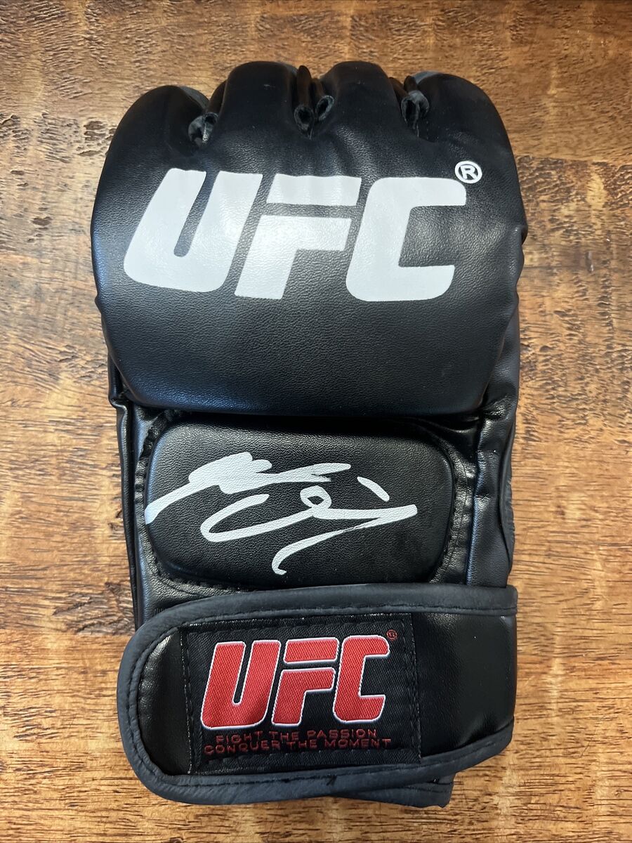 Own a Nate Diaz Signed Glove: Everything You Need to Know Before You Buy