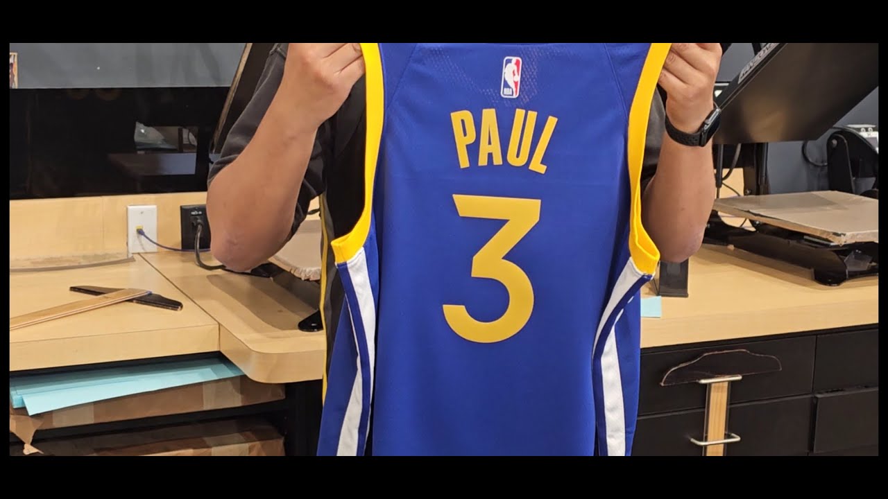 Chris Paul Warriors Shirt: Is It Worth Buying?  A Fans Review!