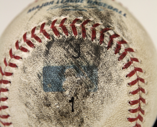 Whats a derek jeter 3000 hit ball worth? Find Out Here!